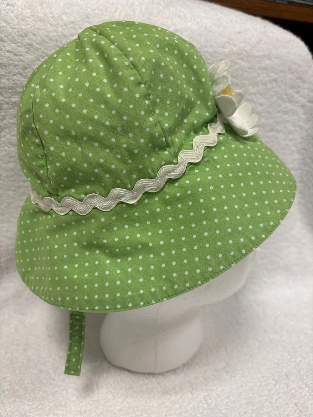 Gymboree daisy turtle line Green Polka Dot Sun Hat 6/12m Y2K
